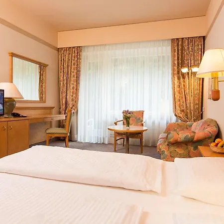 Vitalhotel Heilbrunn 4* באד מיטרנדורף